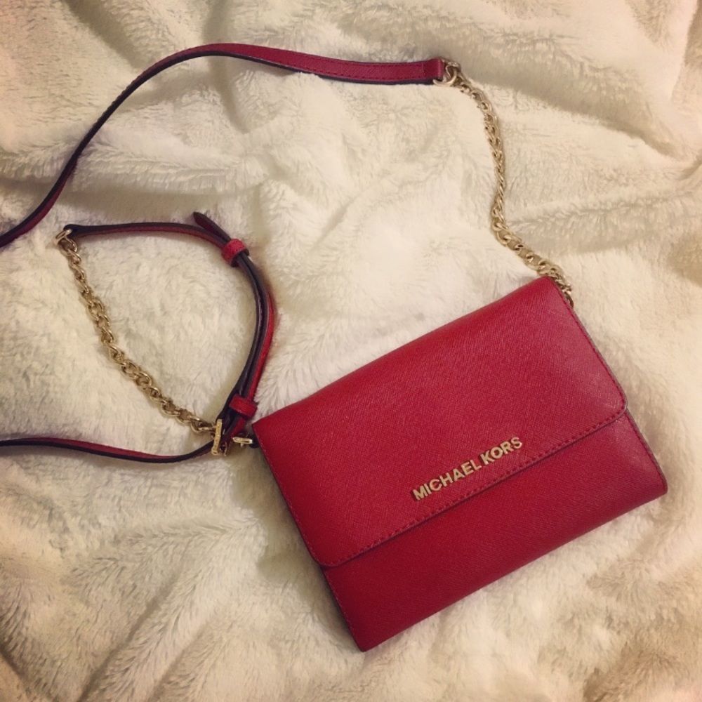 Micheal Kors Jet Set Travel Crossbody